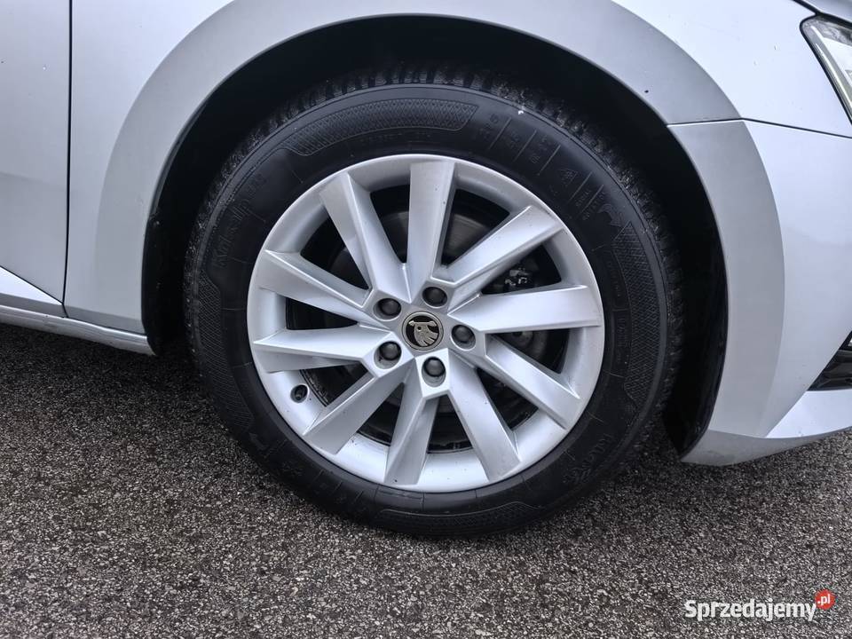 Skoda Superb 20 tdi 190 4x4 salon FV 23 Racibory