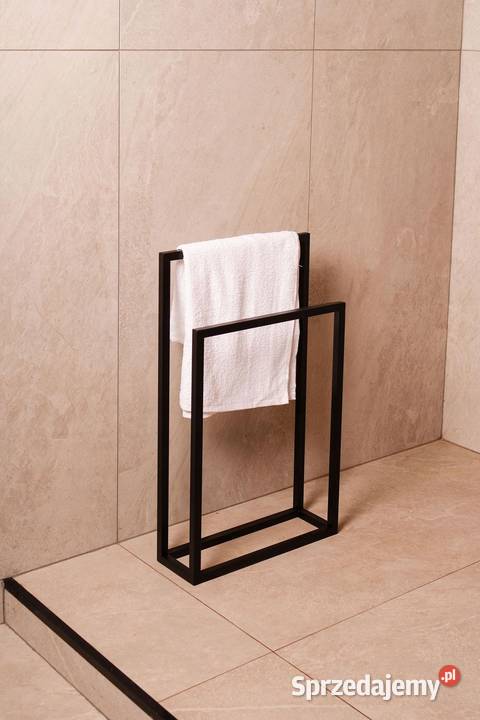 Metalowy stojak wieszak na ręczniki loft Bartoszyce