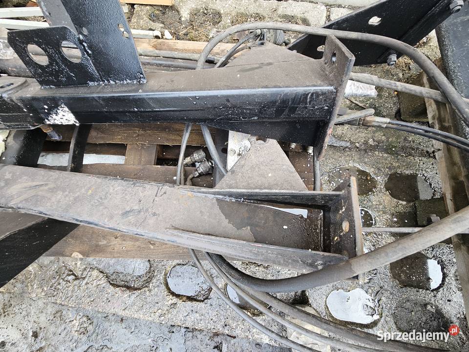 Tur widły łyżka pług ursus 3512 massey ferguson nieuszkodzony Bieliny