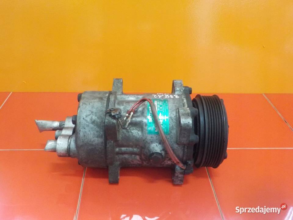 VW T4 25 B 94r 110 AAF sprezarka klimatyzacji Suków