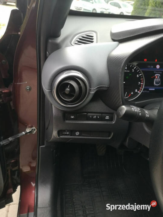 Nissan Juke 10 117 NConnecta Klima Tempomat Full manualna