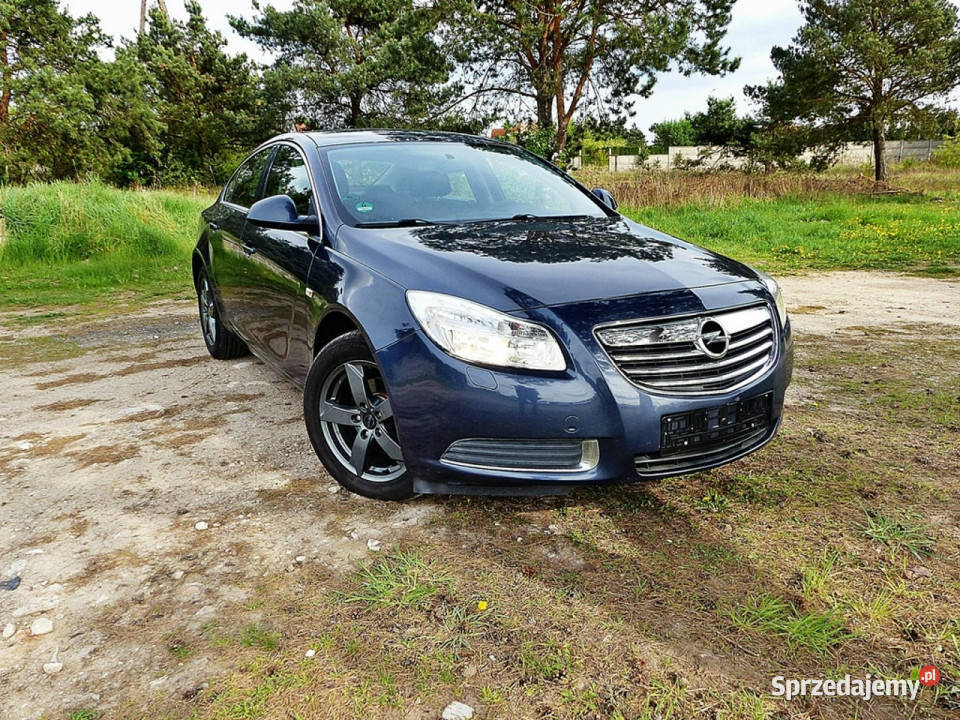 Opel Insignia 18i 140 ClimatronicAluPełna Piła