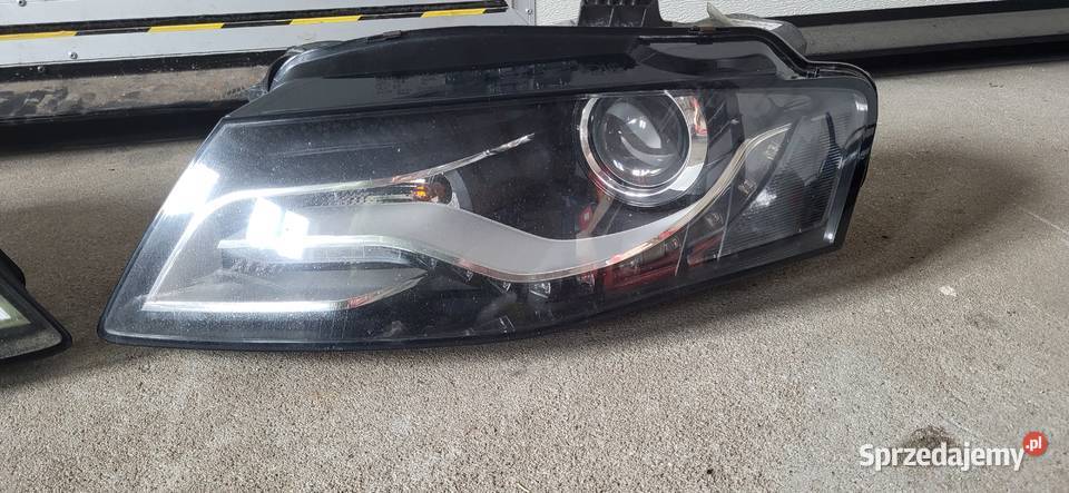 Sprzedam lampy audi a4b8 Narol