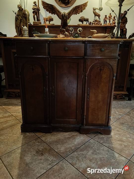 Komoda z drewna w stylu vintage do renowacji Lipno