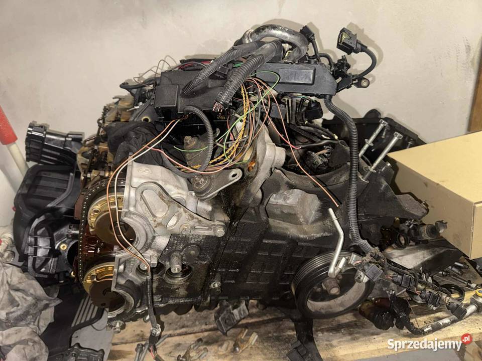 Blok silnika części osprzęt BMW n42b20 n46b20 osobowe Kłomnice