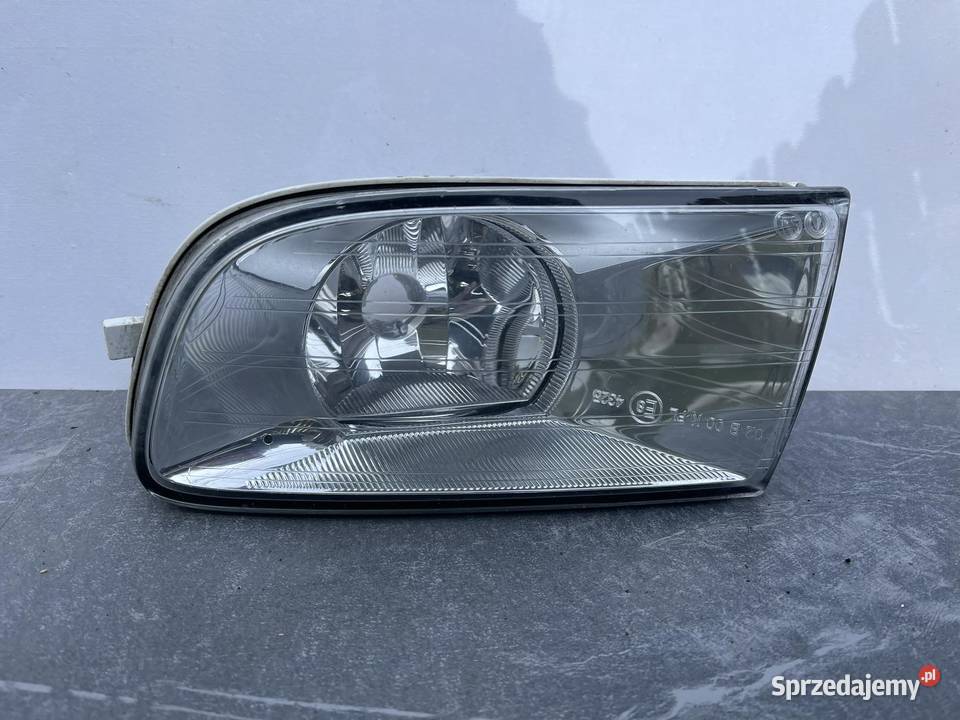 SKODA OCTAVIA 2 LEWY HALOGEN Lampy przednie