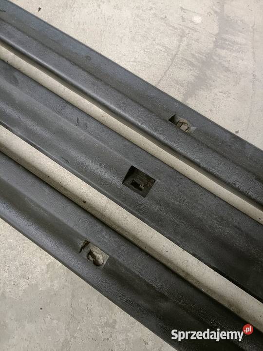 Listwy progowe VW polo 86c 2f GT Pozostałe Ruda Śląska