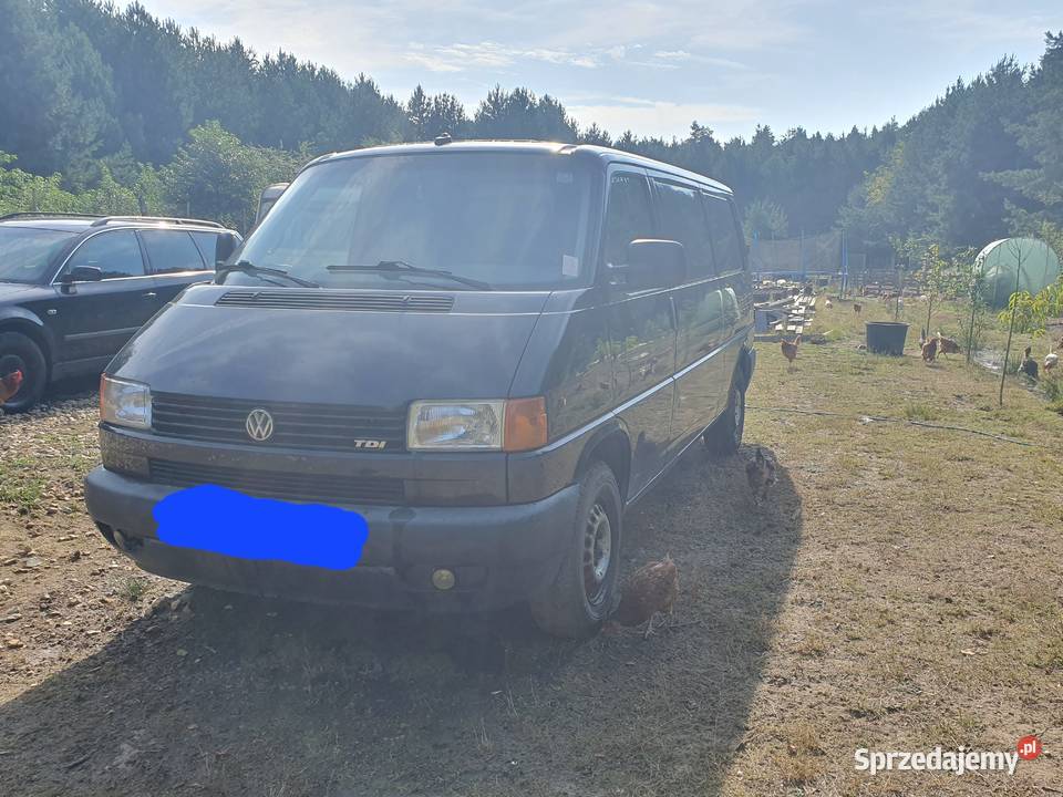 Sprzedam VW Transporter 25 TDI long czarny