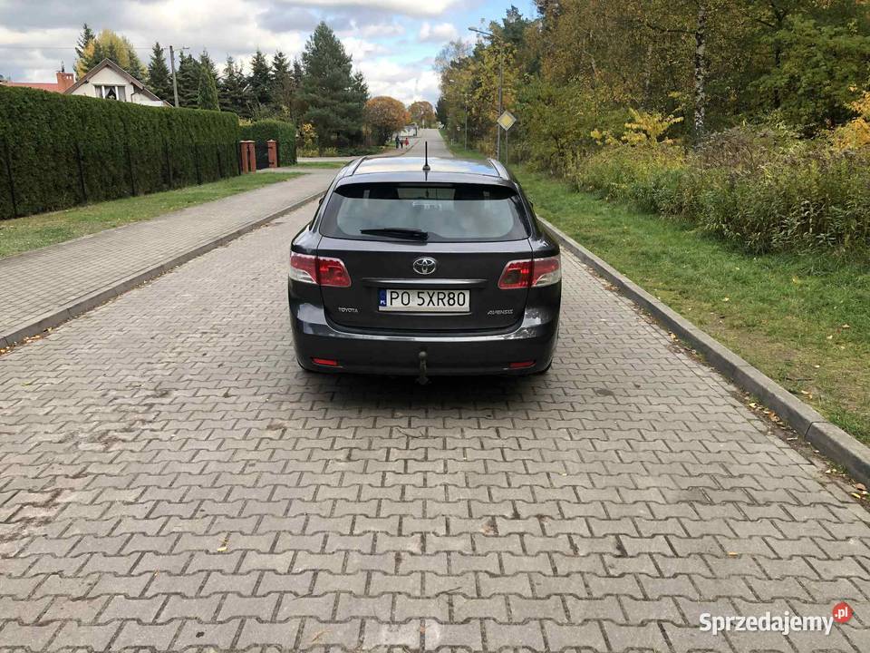 Toyota Avensis nieuszkodzony Poznań