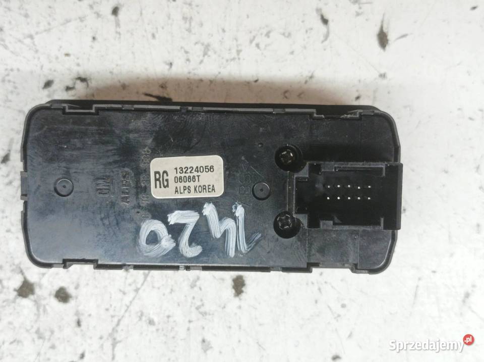 PRZEŁĄCZNIK SZYB 13224056 Opel Vectra III osobowe Panele sterowania, przełączniki świętokrzyskie