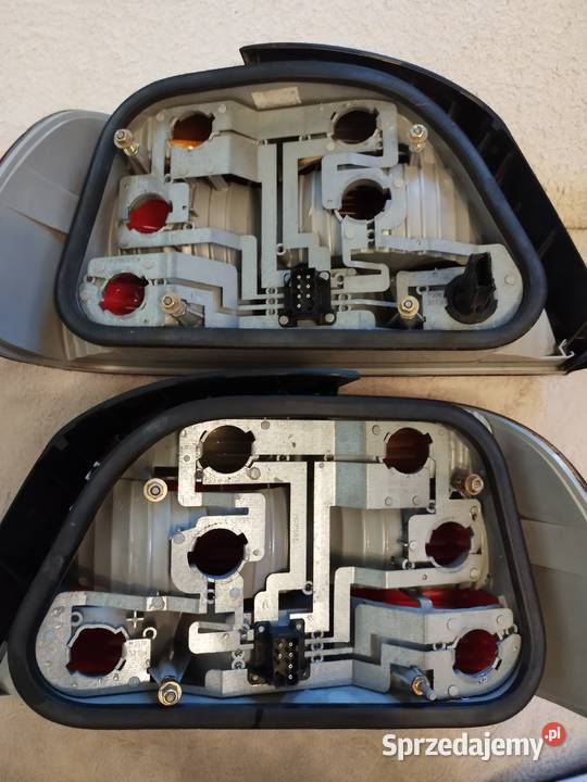 Lampy tył BMW E38 przedflift