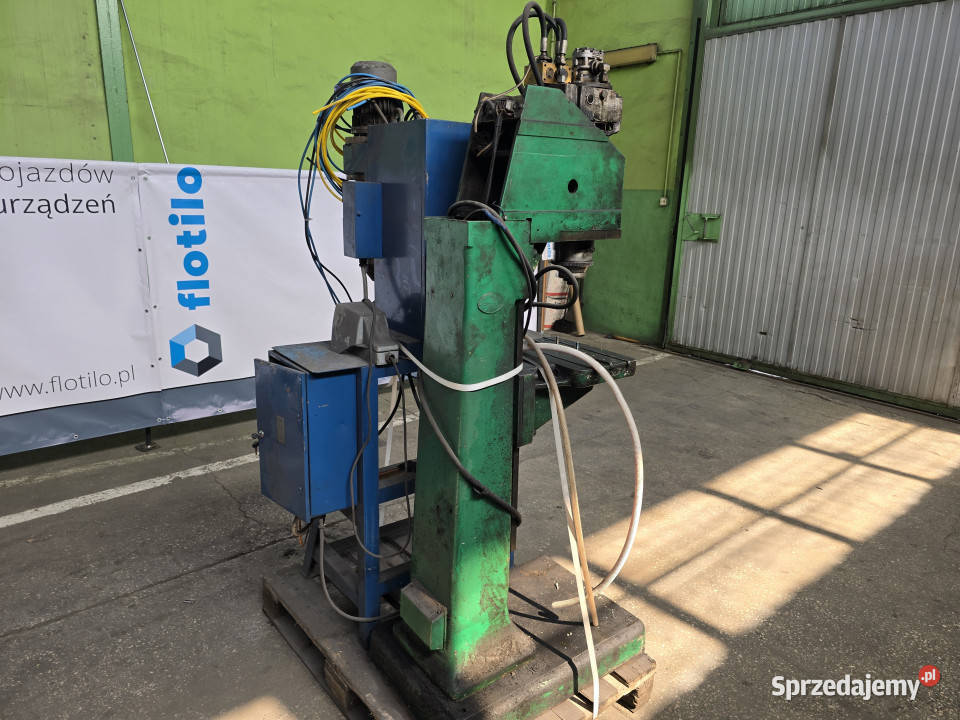 Hydrauliczna nitownica radialna TEKOMA nity do Trkusów