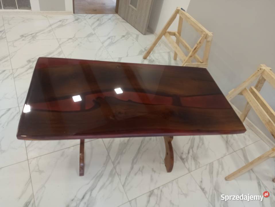 Stuł z litego drewna dąb i żywica epoksydowej 3d 72cm Krąg