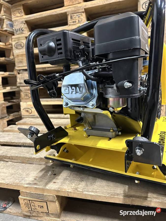 Ubijarka zagęszczarka KOMATSU 32HT Września sprzedam