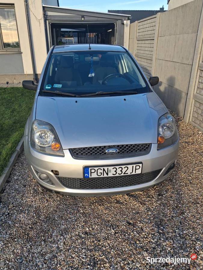 Sprzedam ford Fiesta 2007 13 benzyna Nowe Oborzyska