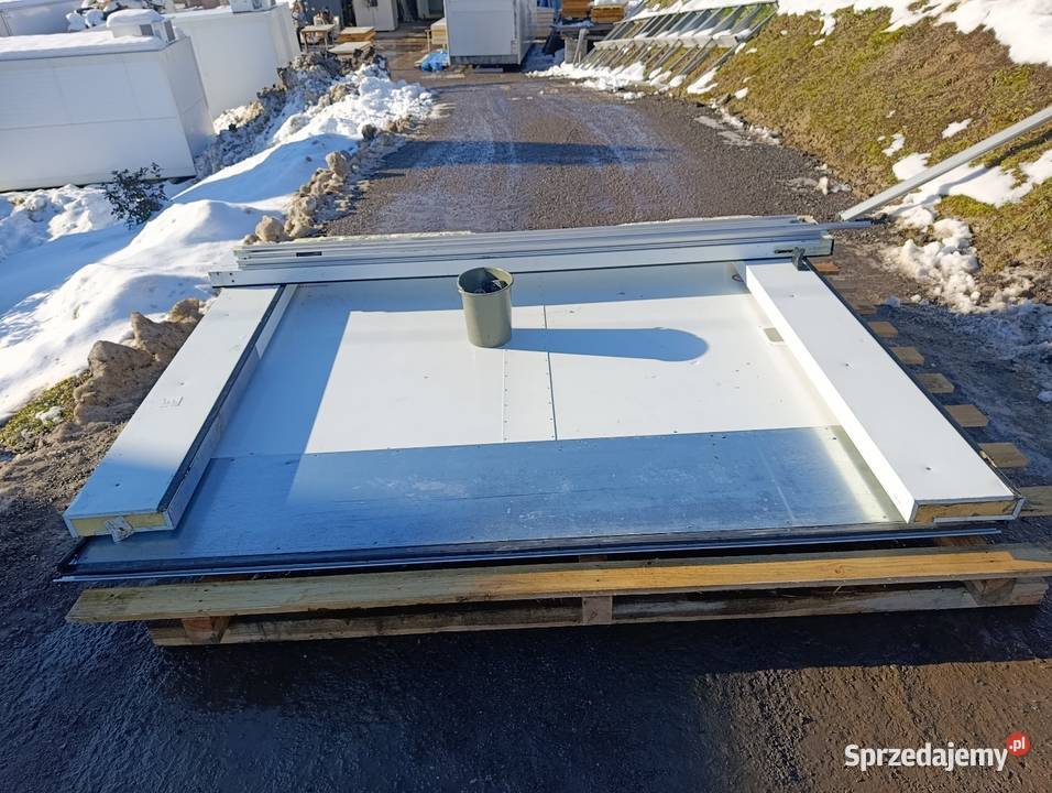 Drzwi chłodnicze przesuwne drzwi do chłodni Laskowa