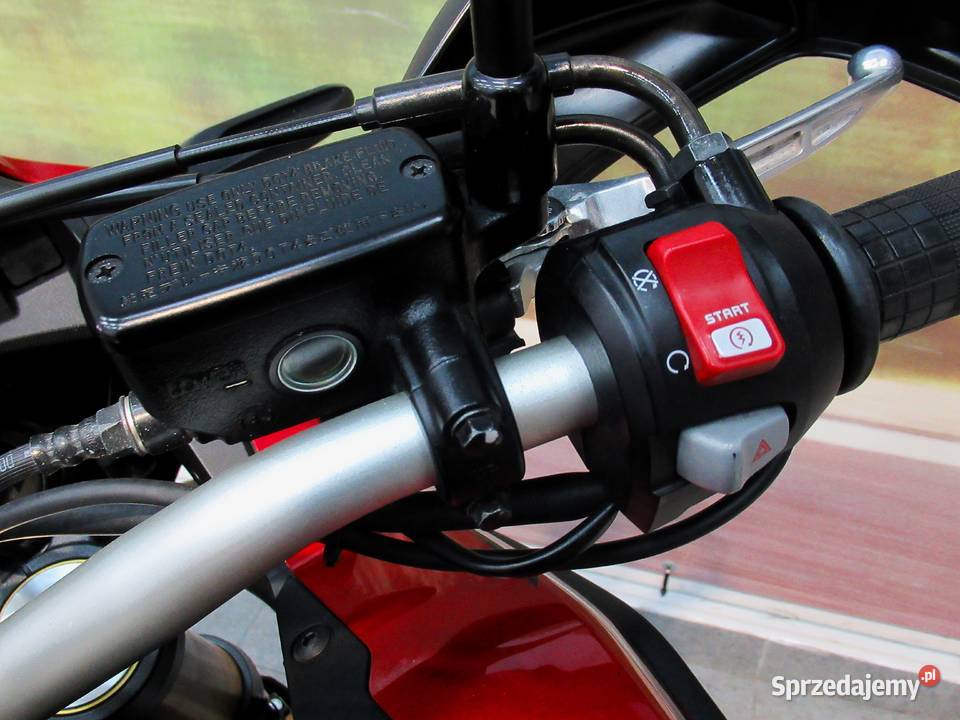Honda CRF 1000 Africa Twin udok przebieg Oferuje nieuszkodzony Kutno