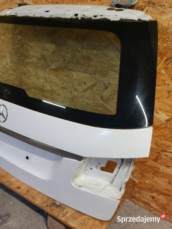Klapa Bagażnika Mercedes W212 Lift 2015 Kombi Pleszew