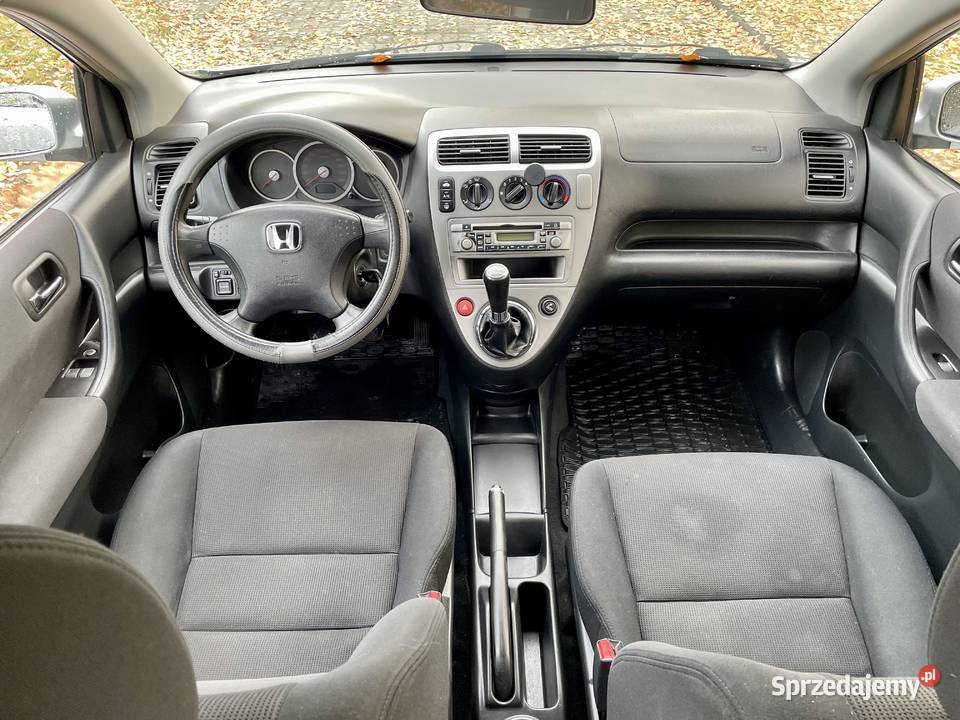 ŚlicznaZadbanaHondaCivicVII2005rLift14Benz Zduńska Wola