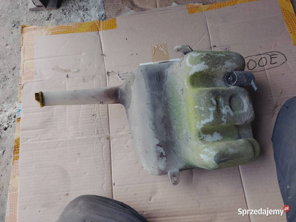 ZBIORNICZEK SPRYSKIWACZY FORD SIERRA Kamień-Kolonia