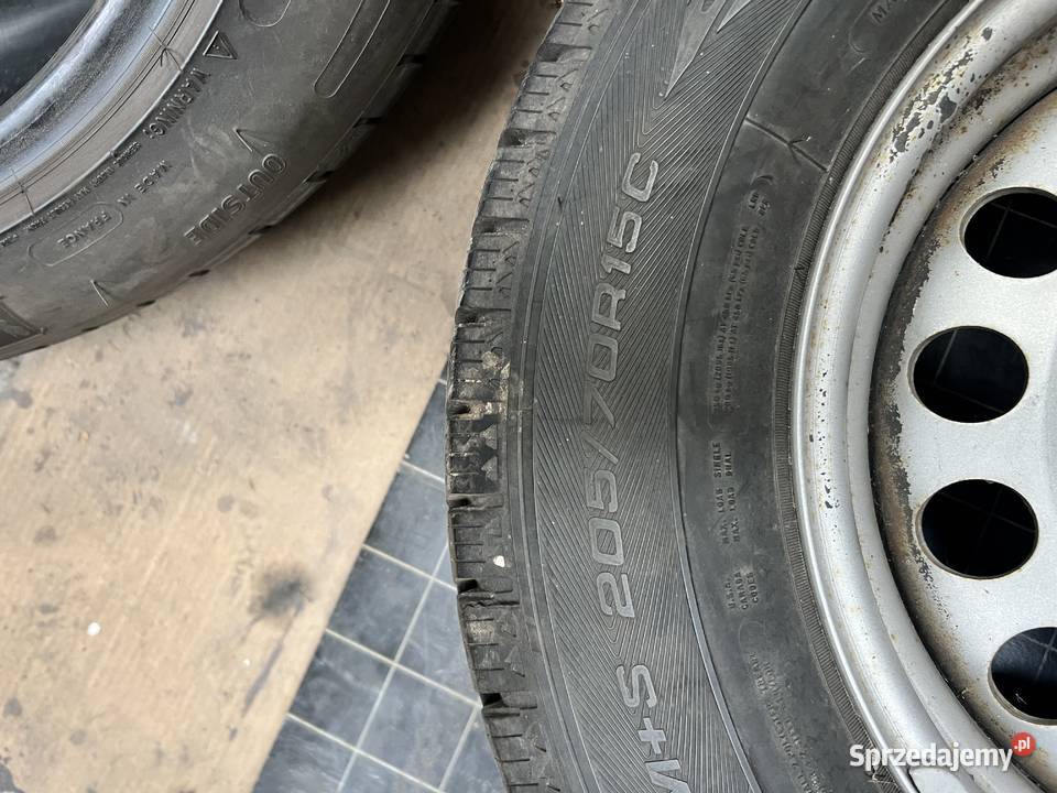 Goodyear Cargo UltraGrip 20570 R15C