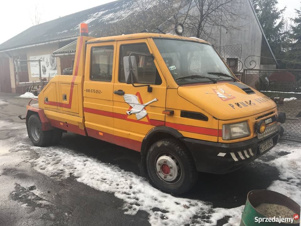Specjalistyczny holownik pomoc drogowa Iveco Gorlice