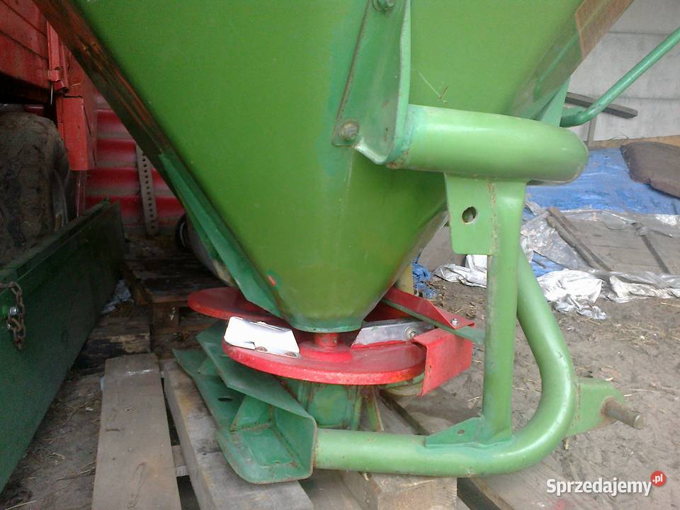 rozsiewacz amazone zaf 402 wielkopolskie Gizałki sprzedam