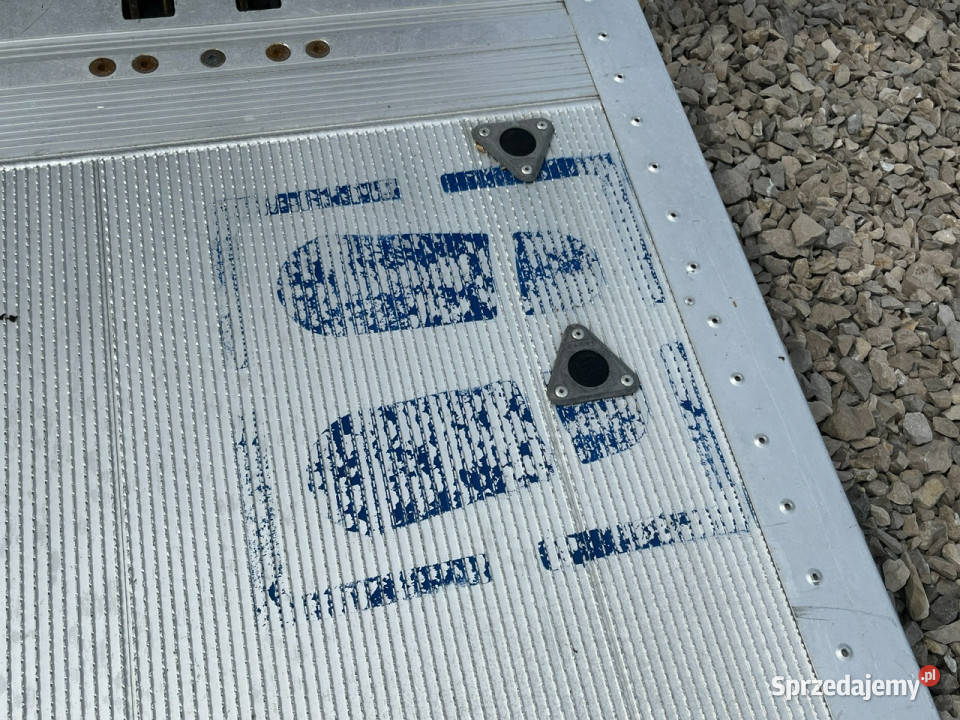 Iveco Daily 70C18 Winda1tona Izoterma 8 palet elektryczne szyby Daleszyce