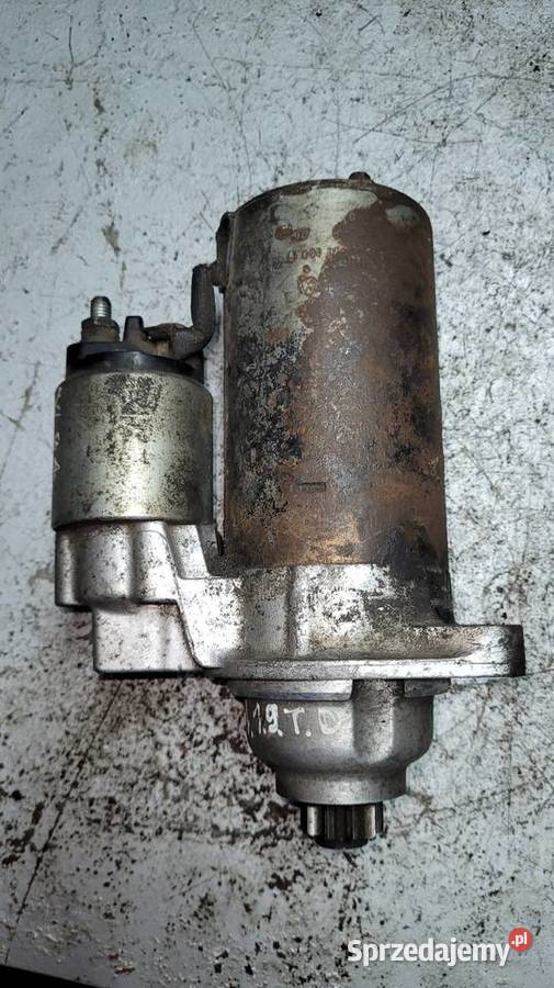 Rozrusznik Volkswagen Passat B4 19TD 0001125007 Łagów