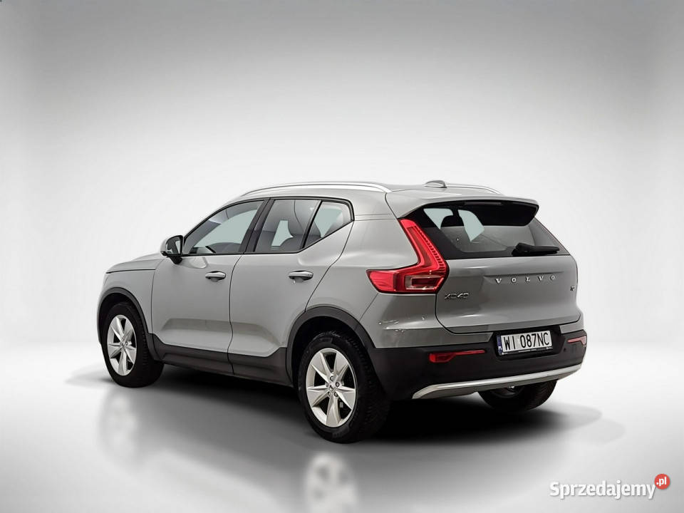 Volvo XC 40 T2 Core aut Z Polskiego Salonu 129KM mazowieckie Warszawa