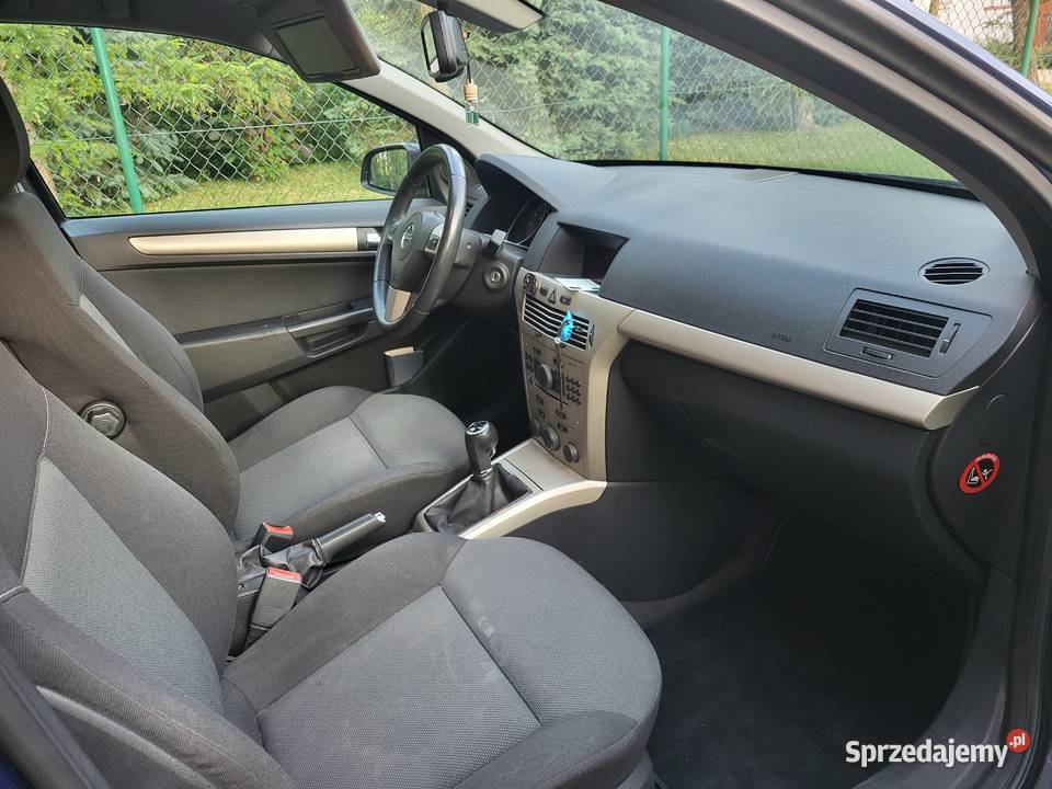 Sprzedam Opel Astra 2007 Wróblik Królewski