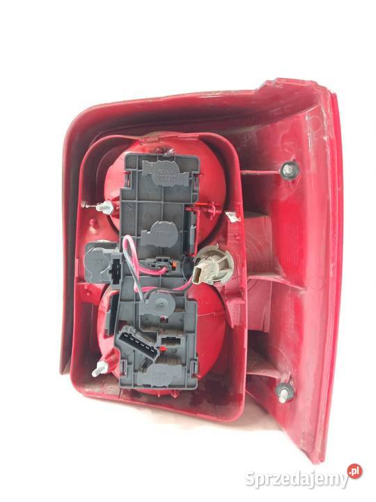 LAMPA TYŁ LEWA KOMBI LIFT VW Volkswagen Passat V sprzedam