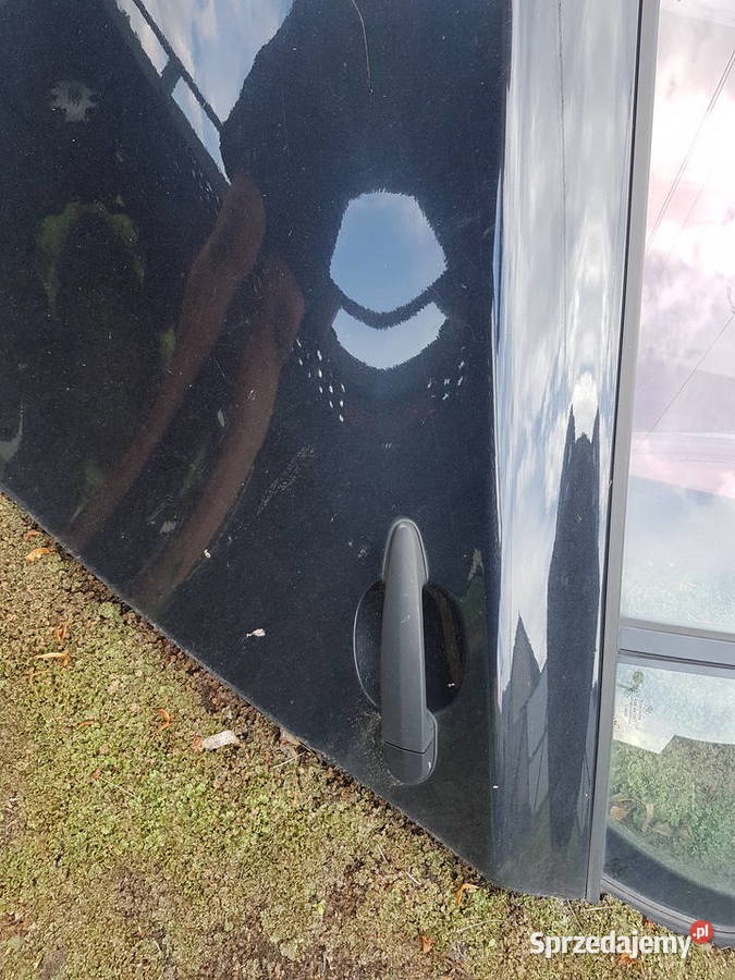 BMW 1 E87 DRZWI TYLNE LEWE CZARNE DRZWI TYL LEWE Turkowice