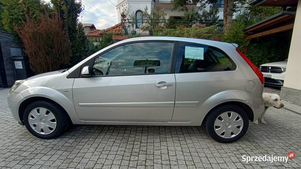 Ford Fiesta 13 benzyna stan małopolskie Tarnów sprzedam