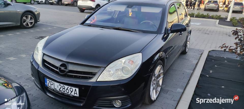 Opel Signum 20 T gaz Police