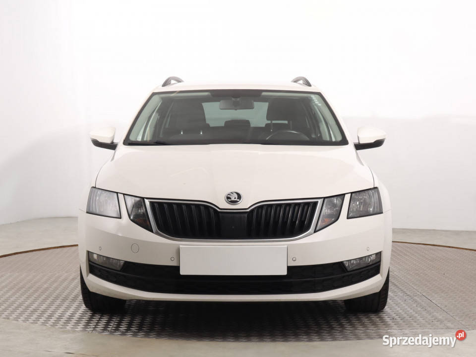 Skoda Octavia 16 TDI relingi dachowe Octavia Motoryzacja Katowice