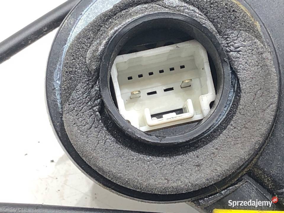 ZAMEK DRZWI LEWY TYŁ TOYOTA COROLLA E13 podkarpackie