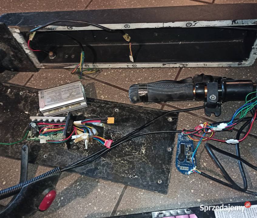 Hulajnoga elektryczna FIAT na części do naprawy sprzedam