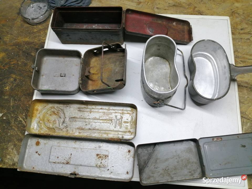 Metalowe pudełka z czasów PRL Drążdżewo Nowe
