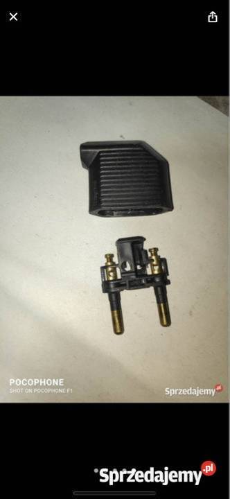 Wtyczka 230 V boczna czarna