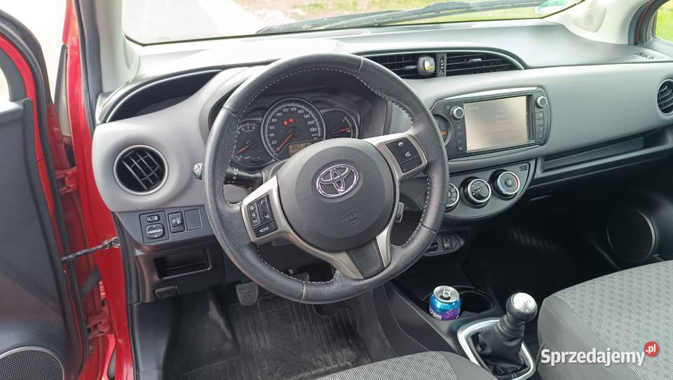 Toyota yaris 2015 Klima Kamera bluetooth alumy Łuków