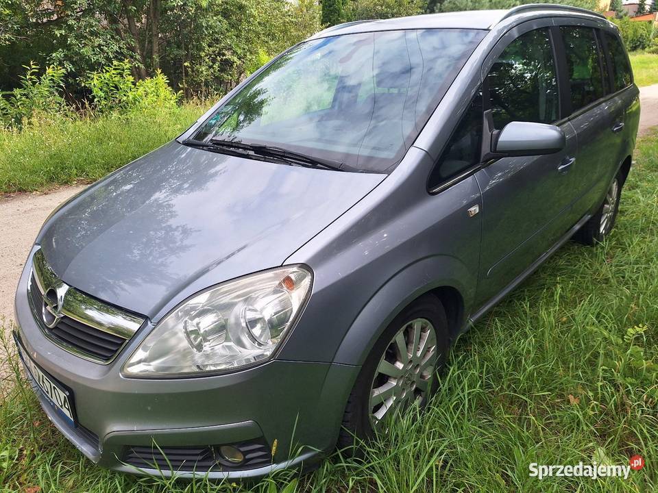 Opel Zafira B 19 Zgierz