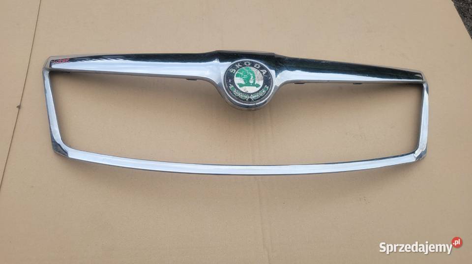SKODA OCTAVIA II LIFT 08 CHROM GRILL ATRAPA osobowe śląskie Ruda Śląska