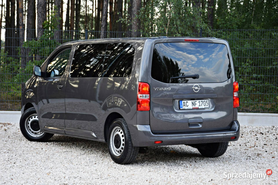 Opel Vivaro 20 CDTI 145 9 Osób Kamera LED czujnik zmierzchu Ostrów Mazowiecka
