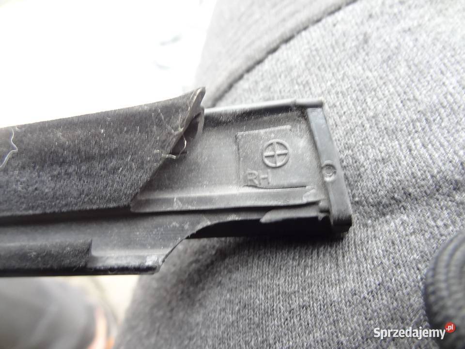 LISTWA ZGARNIAJĄCA OPEL INSIGNIA B 39186444 22R sprzedam
