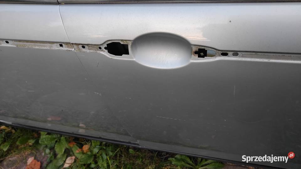 Rover 75 MG spinka mocowania listw chromowych 2 listwy boczne Kłodzko