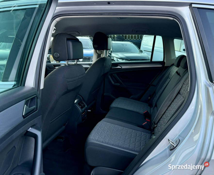 Volkswagen Tiguan LiftNaviACCLEDBlisGwarancja II nawigacja