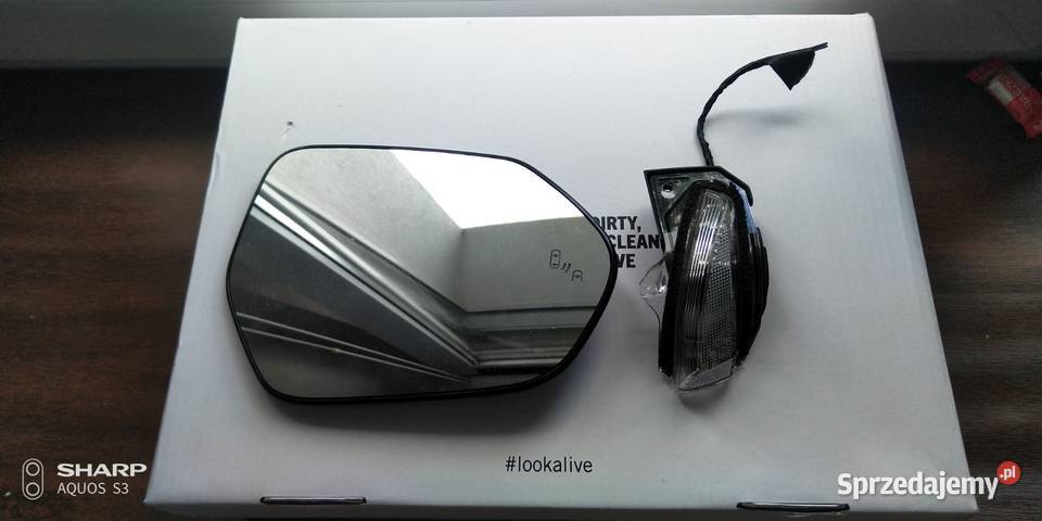 Toyota Corolla XII 2018 wkład lusterka prawy Motoryzacja łódzkie Łódź