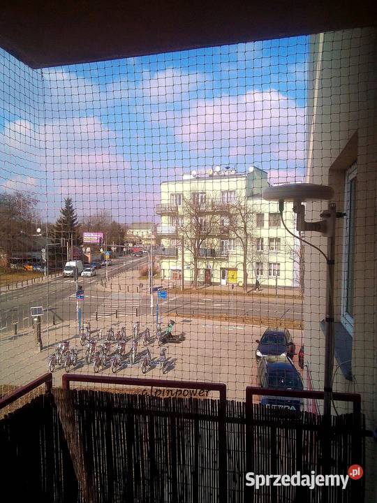 Siatki zabezpieczające balkon kota Bez Wiercenia Warszawa