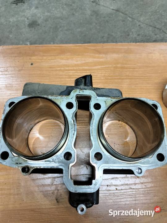 Cylindry Kawasaki GPZ 500 łódzkie Łubno sprzedam